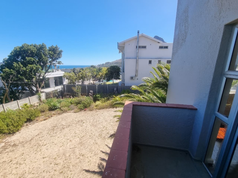To Let 1 Bedroom Property for Rent in Camps Bay Western Cape